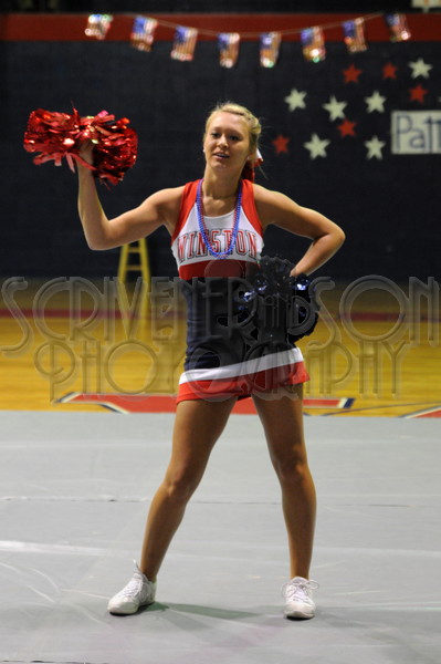 8-28 WA Pep Rally 052.JPG - SCRIVENER D300